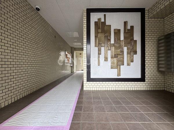 �����s��c���X��1���� 18-20�̒��Ã}���V�����̃G���g�����X