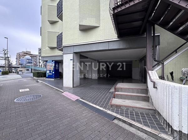 �����s��c�撆�n��2���� 16-1�̒��Ã}���V�����̃G���g�����X