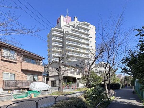 �����s���c�J��r�K4���� 27-32�̒��Ã}���V�����̂��̑����n