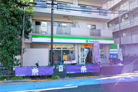 �����s���c�J��r�K4���� 27-32�̒��Ã}���V�����̎��ӊ�