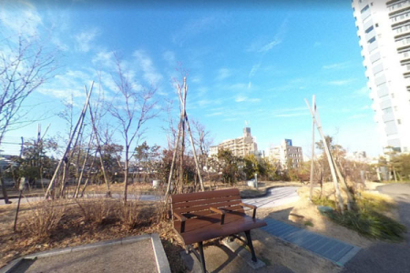 �����s���c�J��r�K4���� 27-32�̒��Ã}���V�����̎��ӊ�