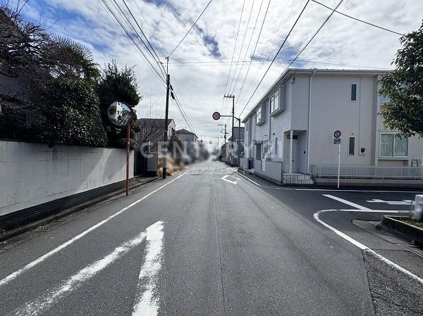 �����s���c�J�擌�ʐ�1���ڂ̓y�n�̑O�ʓ��H�܂ތ��n�ʐ^