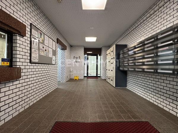 �����s�`�搼���z4���� 11-3�̒��Ã}���V�����̃G���g�����X