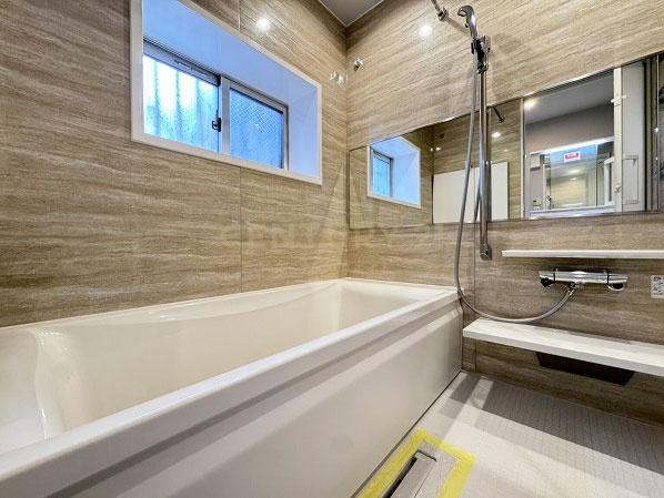 �����s��c��R��4���ڂ̒��È�ˌ��Ă̗���