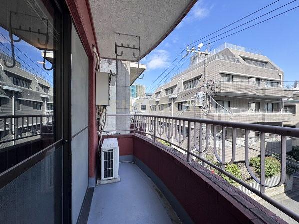 �����s�`��얃�z1���� 24-11�̒��Ã}���V�����̃o���R�j�[