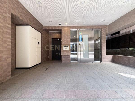 �����s��c��k�瑩3���� 33-4�̒��Ã}���V�����̃G���g�����X