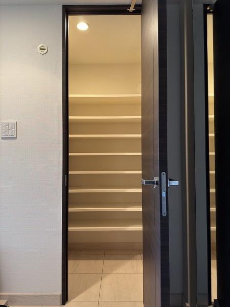 �����s�`�捂��3���� 11-8�̒��Ã}���V�����̎��[