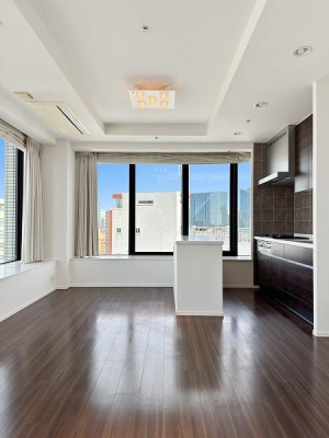 �����s�`�捂��3���� 11-8�̒��Ã}���V�����̃��r���O