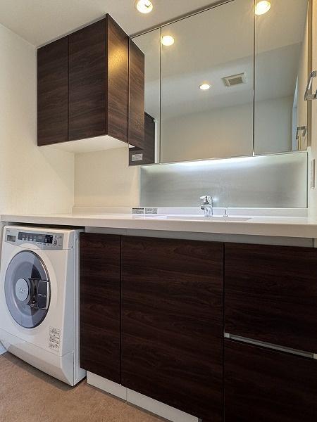 �����s�`�捂��3���� 11-8�̒��Ã}���V�����̐��ʑ�E���ʏ�