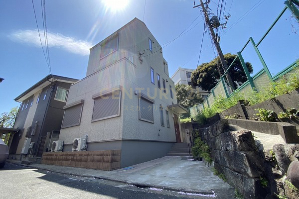 「目黒」 中古一戸建て 建物外観(2021.4撮影)