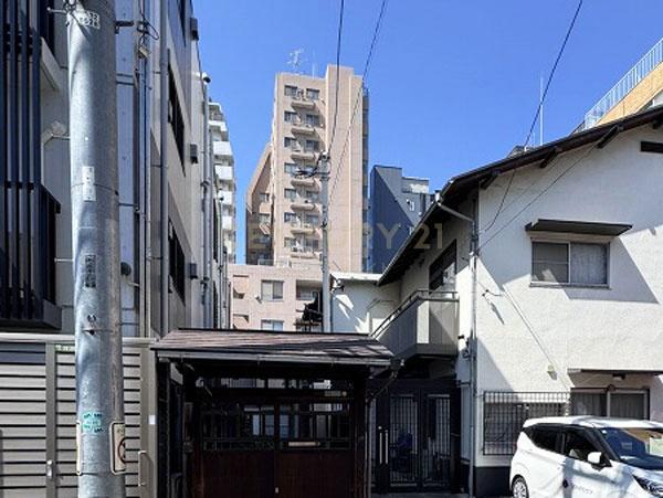 �����s���c�J��O������1���� 32-8�̒��Ã}���V�����̂��̑����n