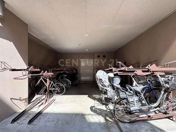 �����s���c�J��O������1���� 32-8�̒��Ã}���V�����̂��̑����p��