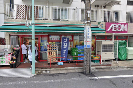 �����s�a�J���X��1���� 6-8�̒��Ã}���V�����̎��ӊ�