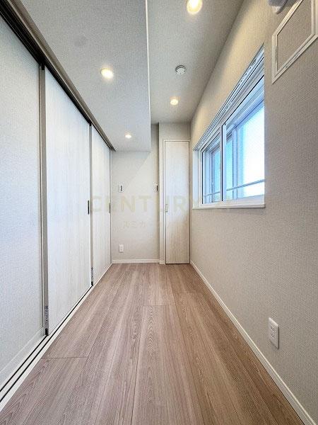 �����s���c�J����4���� 18-9�̒��Ã}���V�����̗m��