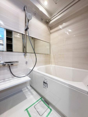 �����s���c�J����4���� 18-9�̒��Ã}���V�����̗���