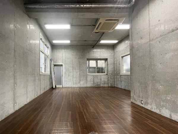 �����s�i���`��6���ڂ̒��È�ˌ��Ă̂��̑�����