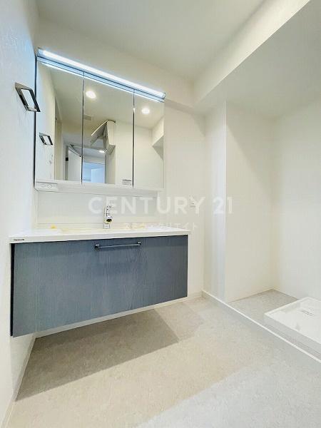 �����s��c����3���� 31-6�̒��Ã}���V�����̐��ʑ�E���ʏ�