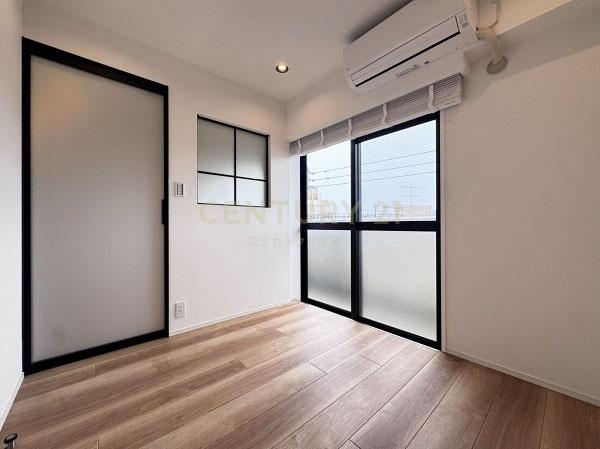 �����s���c�J�摾�q��3���� 22-6�̒��Ã}���V�����̎q������