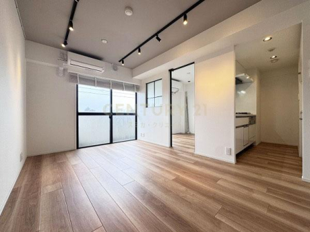 �����s���c�J�摾�q��3���� 22-6�̒��Ã}���V�����̃��r���O