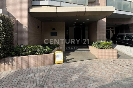 �����s���c�J��O������2���� 28-4�̒��Ã}���V�����̃G���g�����X