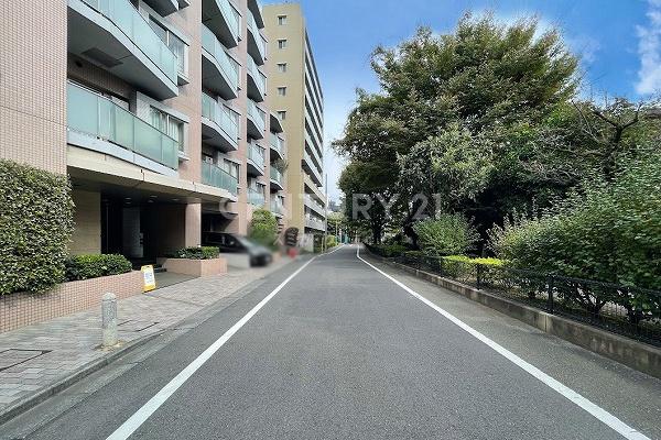 �����s���c�J��O������2���� 28-4�̒��Ã}���V�����̂��̑����n