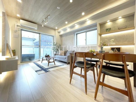 �����s�i���`��5���� 14-5�̒��Ã}���V�����̃��r���O