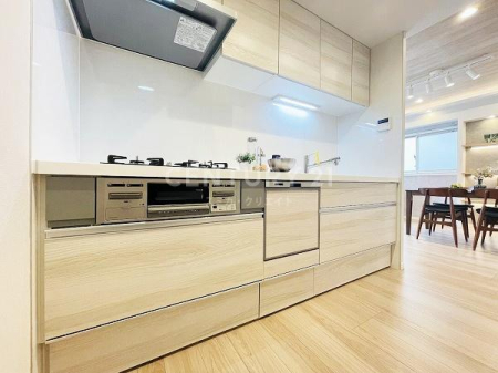 �����s�i���`��5���� 14-5�̒��Ã}���V�����̃L�b�`��