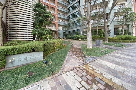 �����s�a�J��b�����2���� 26-1�̒��Ã}���V�����̃G���g�����X