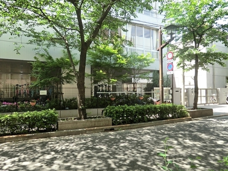 �����s�i��揬�R6���ڂ̓y�n�̎��ӊ�