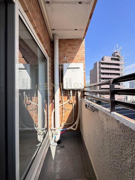 �����s�ڍ���`�̖؍�1���� 1-5�̒��Ã}���V�����̃o���R�j�[