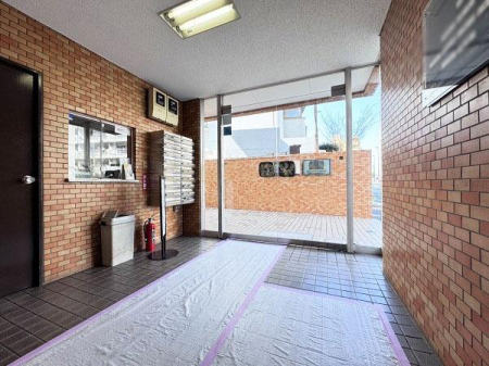 �����s�ڍ���`�̖؍�1���� 1-5�̒��Ã}���V�����̃G���g�����X