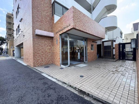 �����s�ڍ���`�̖؍�1���� 1-5�̒��Ã}���V�����̃G���g�����X