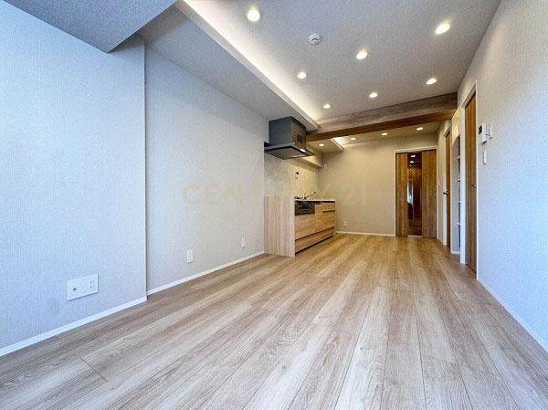 �����s�ڍ���`�̖؍�1���� 1-5�̒��Ã}���V�����̃��r���O