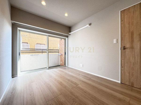 �����s�ڍ���`�̖؍�1���� 1-5�̒��Ã}���V�����̐Q��