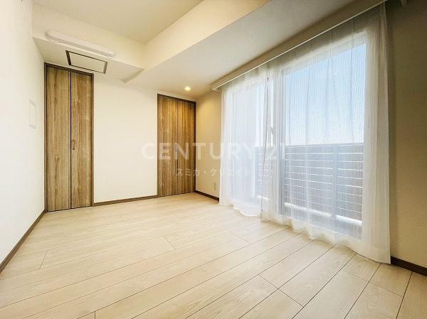 �����s���c�J��呠1���� 2-24�̒��Ã}���V�����̐Q��