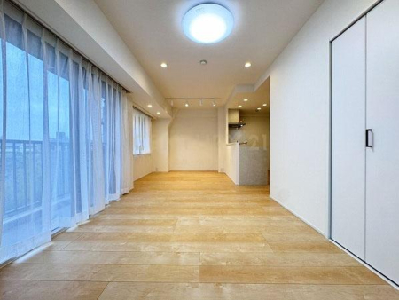 �����s�ڍ���t��4���� 7-19�̒��Ã}���V�����̃��r���O