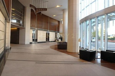 �����s�`��ŉY4���� 19-1�̒��Ã}���V�����̃G���g�����X