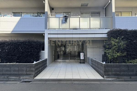 �����s���c�J����3���� 19-1�̒��Ã}���V�����̃G���g�����X