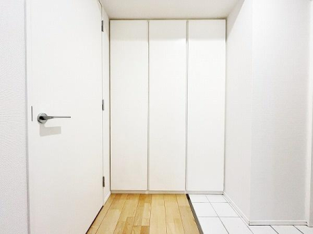 �����s�i��擌�i��4���� 13-10�̒��Ã}���V�����̎��[