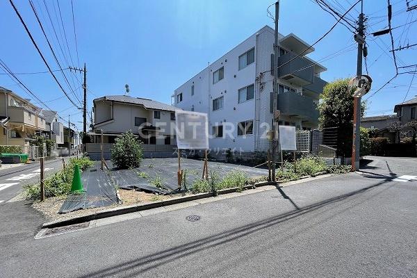 「三軒茶屋」 新築一戸建て 販売現地(2023.7撮影)