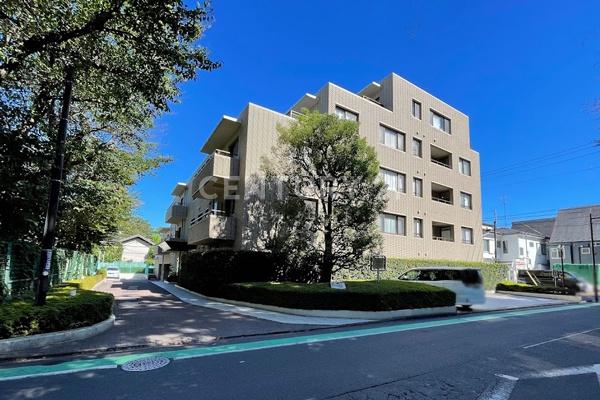 ル・アピカ成城 建物外観(2023.8撮影)