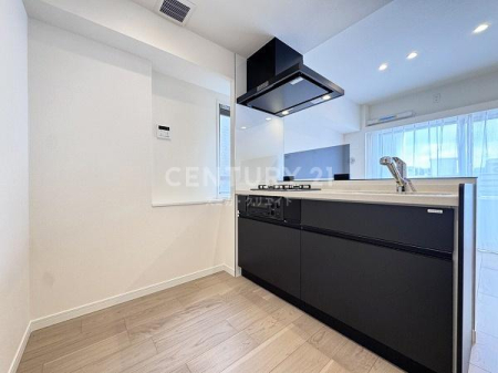 �����s�a�J��b���4���� 23-9�̒��Ã}���V�����̃L�b�`��