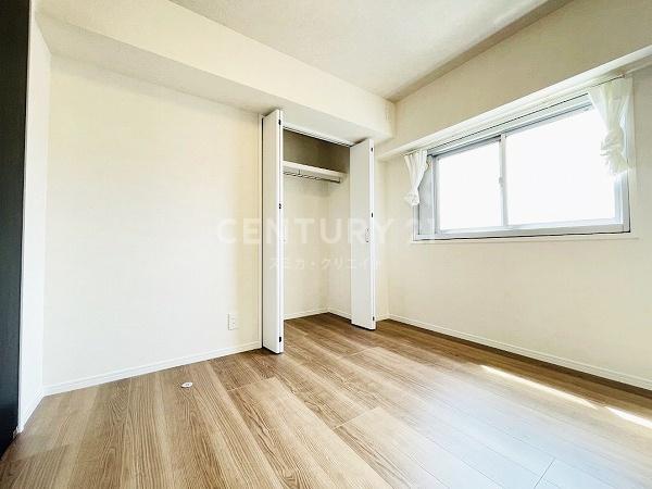 �����s�i��擌�i��3���� 4-19�̒��Ã}���V�����̐Q��