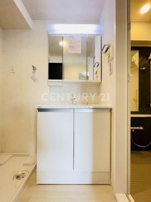 �����s�i��擌�i��3���� 4-19�̒��Ã}���V�����̐��ʑ�E���ʏ�