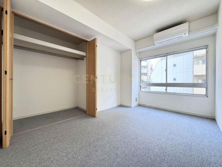 �����s�i��擌�ܔ��c1���� 11-5�̒��Ã}���V�����̐Q��