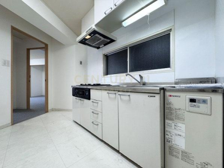 �����s�i��擌�ܔ��c1���� 11-5�̒��Ã}���V�����̃L�b�`��