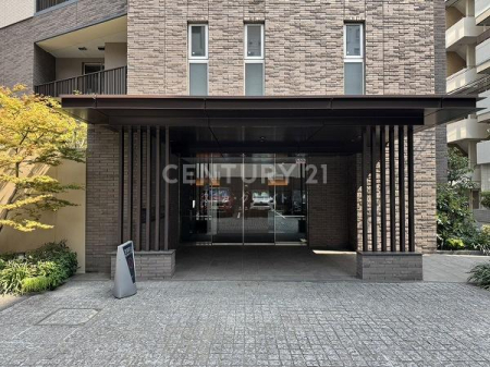 �����s�i��擌���5���� 9-13�̒��Ã}���V�����̃G���g�����X