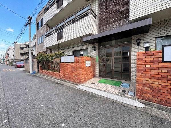 �����s��c��r��7���� 26-5�̒��Ã}���V�����̃G���g�����X