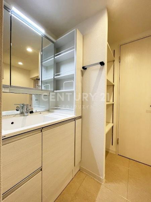 �����s��c��R��1���� 19-15�̒��Ã}���V�����̐��ʑ�E���ʏ�