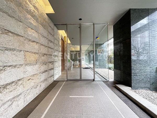 �_�ސ쌧���s������V�ێq��3���� 1111-1�̒��Ã}���V�����̃G���g�����X